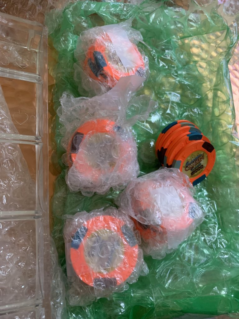 mail_orange_3.jpg