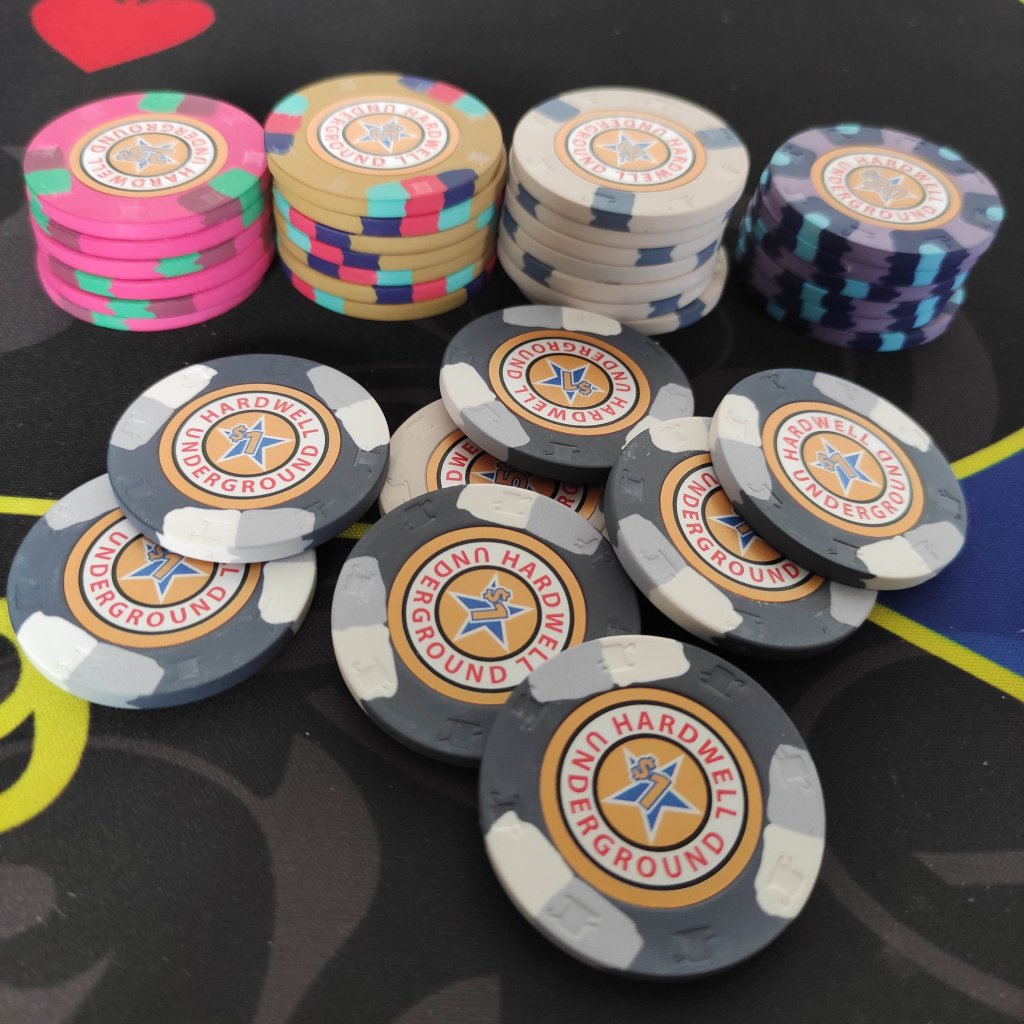 NewCastle $1 & set.jpg