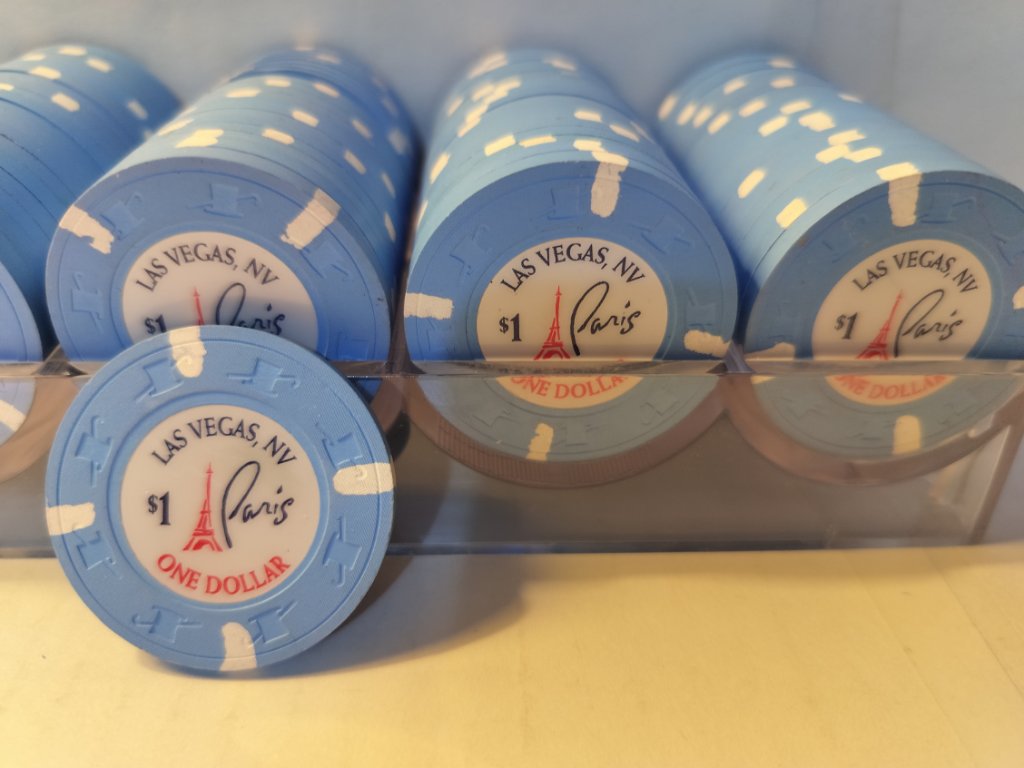Paris $1’s.jpeg