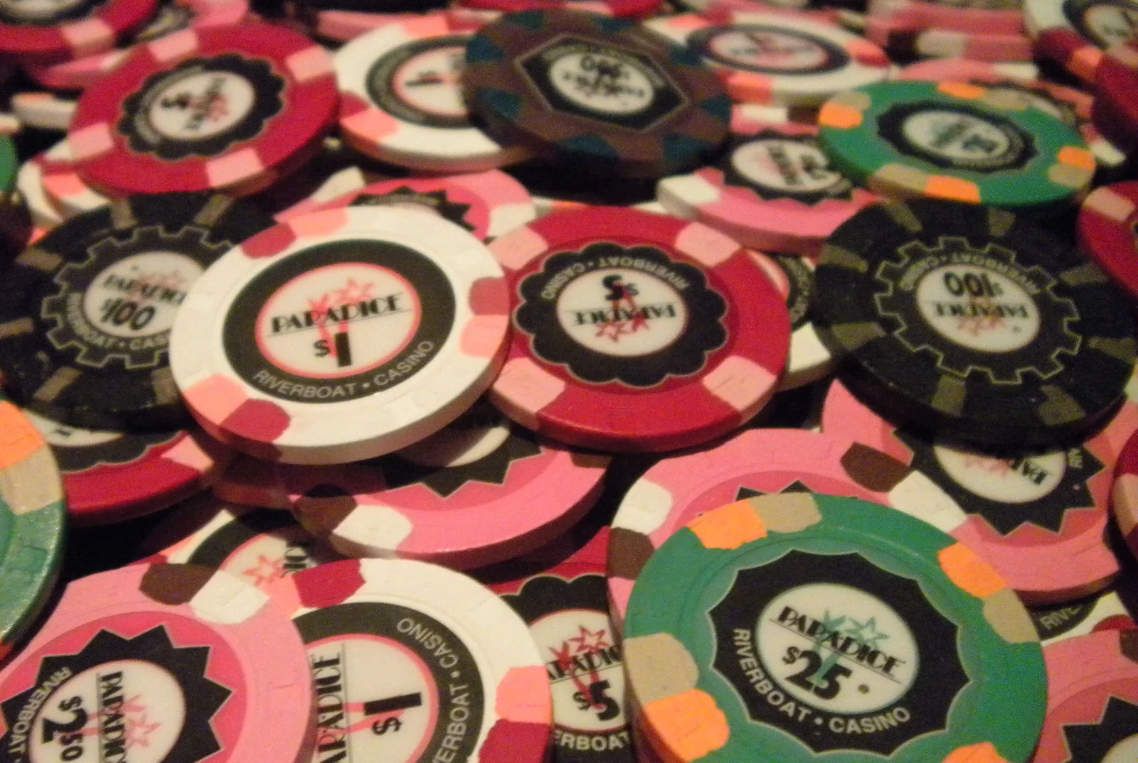 Paulson Par-A-Dice Riverboat Casino (East Peoria, IL) ~ 05.webp