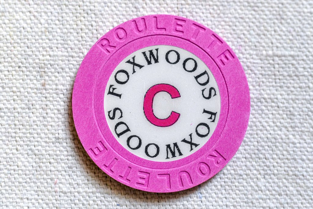 Paulson_Roulette_Fuschia_03.jpg