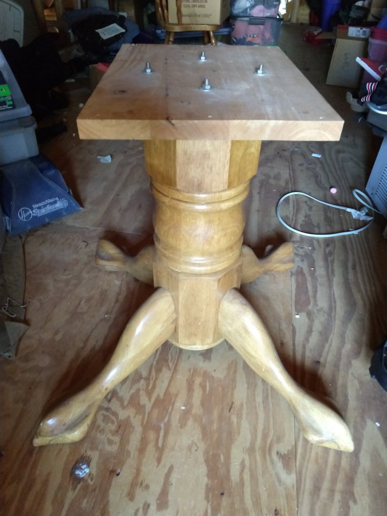 pedestal.jpg
