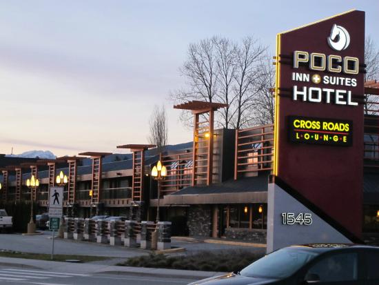 poco-inn-suites-hotel.jpg