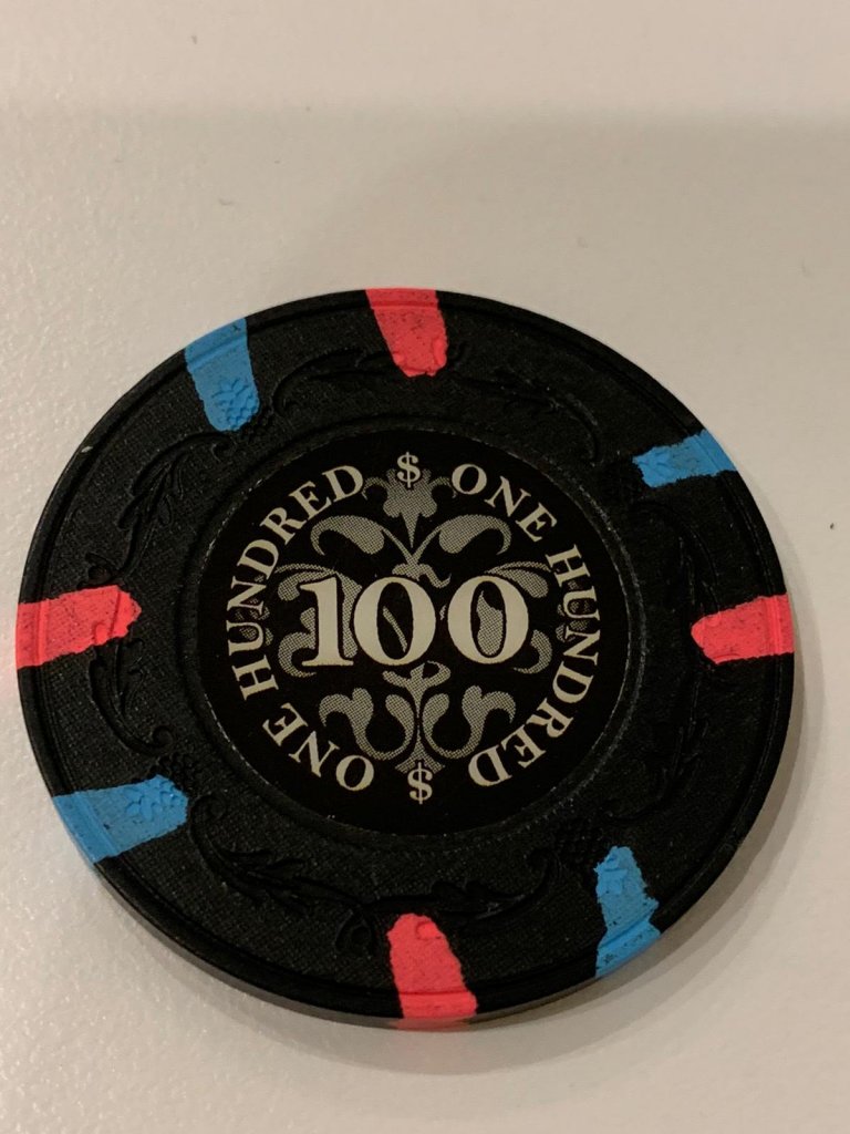 poker chip.jpg