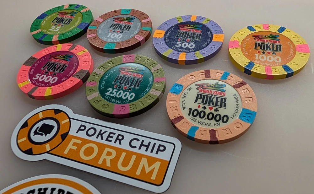 pokerchipforum_wsop-chips2.webp