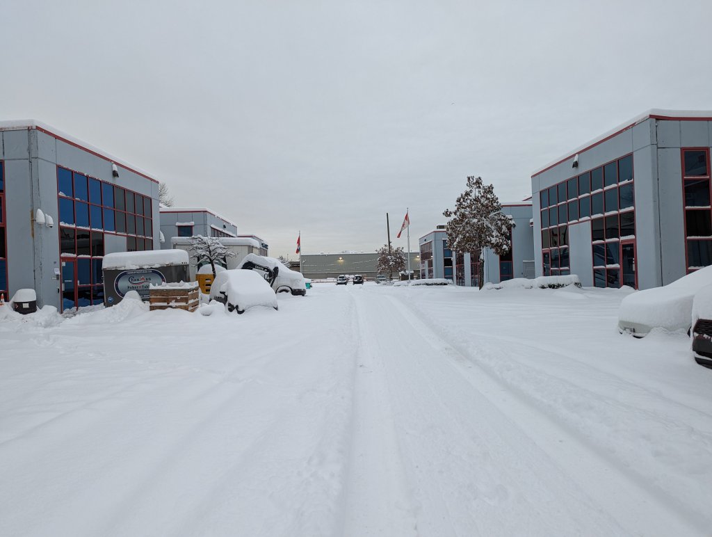 PXL_20221220_170347954.jpg