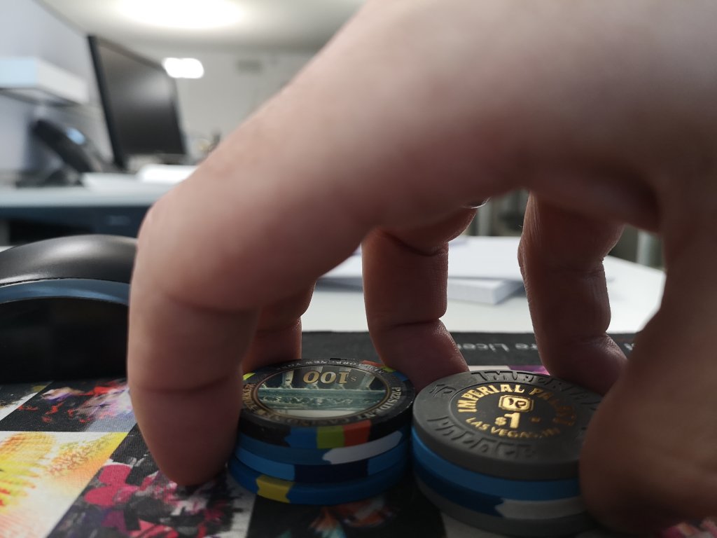 249819
