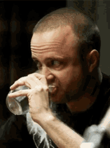 tenor (17).gif