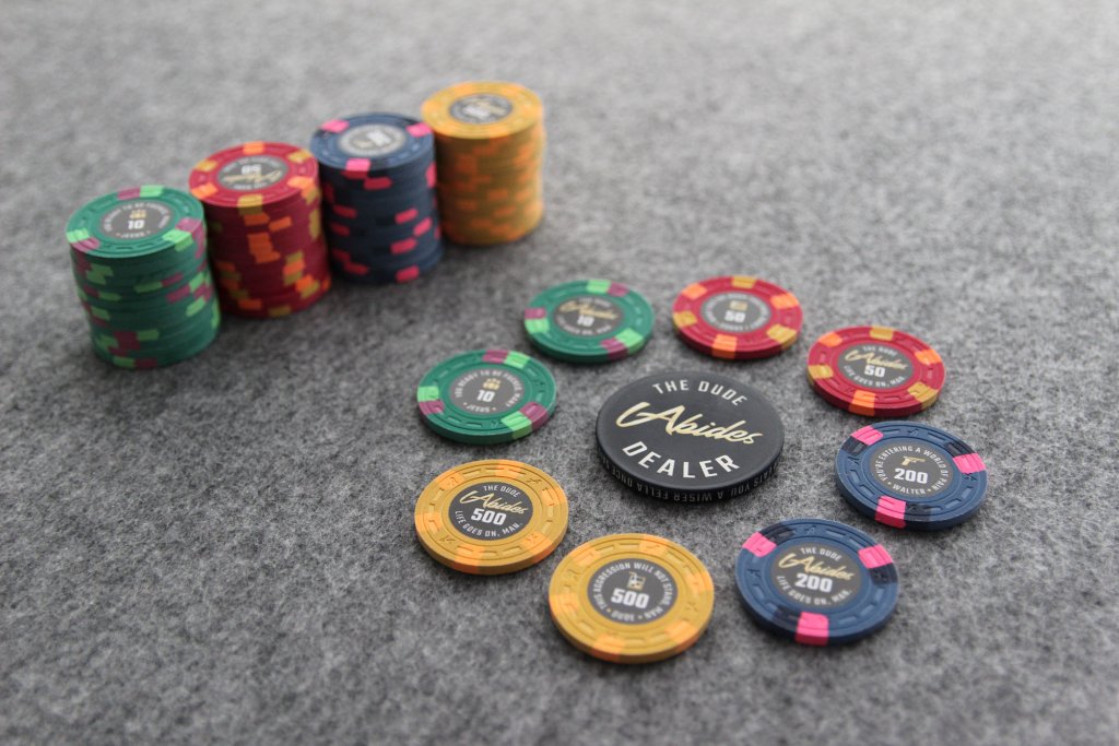 the-dude-abides-poker-chips-007.jpg