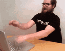 tony.gif