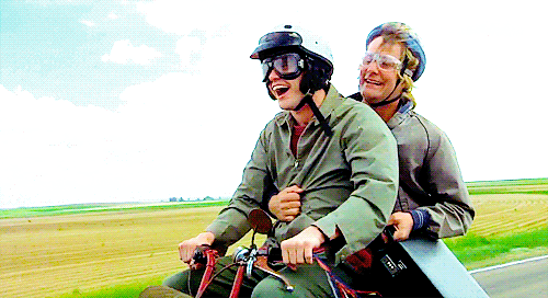 tumblr_39e56e7a1e7a0276b1876038af129c48_6307a399_500.gif