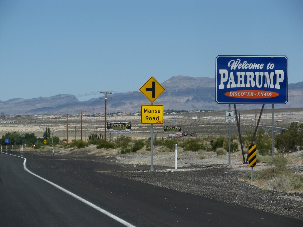 Welcome_to_Pahrump,_Nevada_(9365852795).jpg