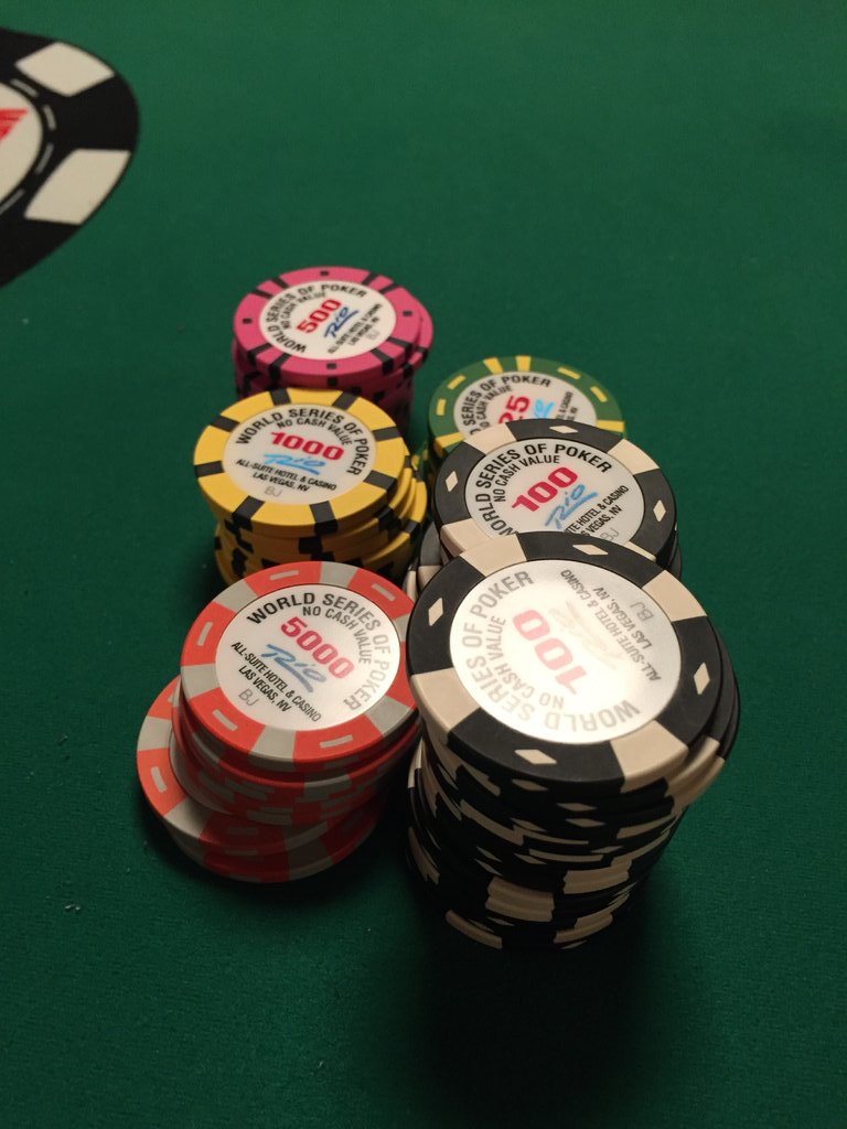 wsop chips.jpg