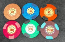 1765943576189.webp