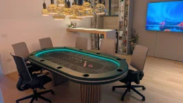 pokertable_1.webp