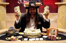 chris_ferguson_national_heads_up_po.jpg
