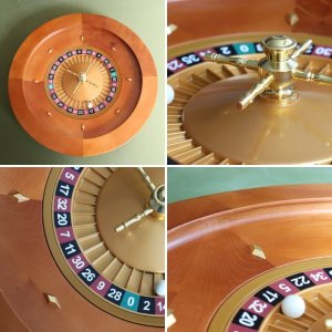 MRC Poker 20-Inch Deluxe Wooden Roulette Wheel