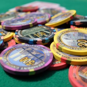 $5 / $20 / $100p / $500s
