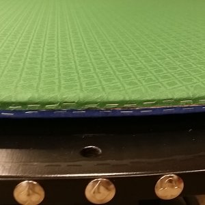 55" round poker table - reversible side close-up