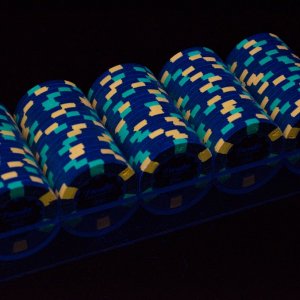 Rack: 25¢ (Blacklight)