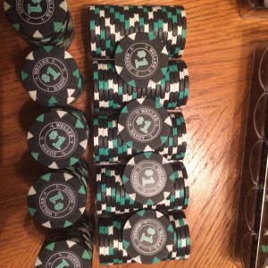 8V $1 dollar  011.JPG