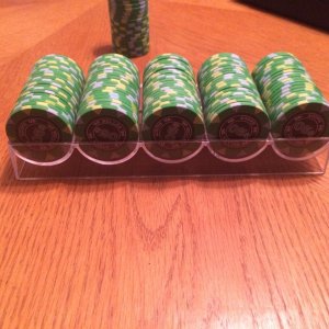 8V $25 01.JPG
