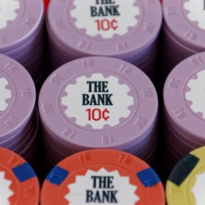The Bank - Close-up on 10c