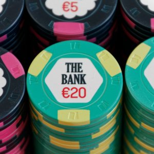 The Bank - Close-up on $20