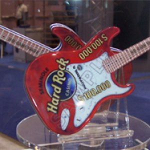 HRH_guitar_plaque