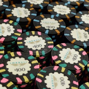 $100's - Primary (818 spots) and Secondary (Not 818 spots)