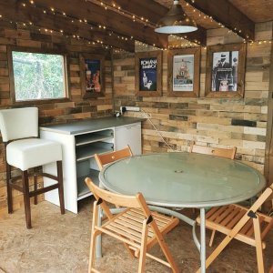Blind Joe's Poker Shack - Interior 1