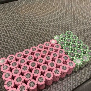 Aurora Star Pink Chip Limit Set 1.jpg