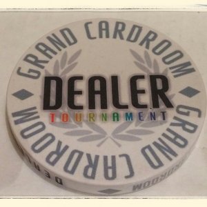 Grand Cardroom dealer
