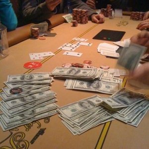 Playing the $5-$10 No-Max game at the Venetian.