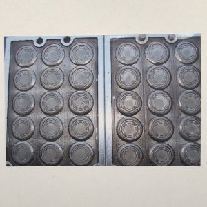 TRK Large Crown Chip Molds