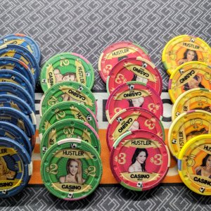 Hustler Casino Poker Chips 1.jpg