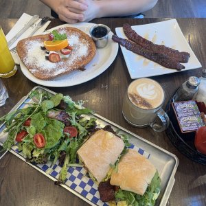 AFEB1546-3AC9-455E-9D83-B17515ABF511.jpeg