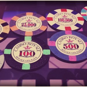 Classic Poker Chips - Casino Royale (Royale-les-Eaux) sample set