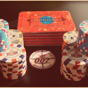 Classic Poker Chips - Casino Royale (Royale-les-Eaux)