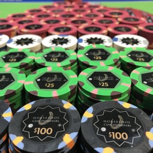 Horseshoe Cash Set pics