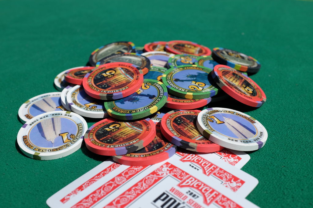 $1 / $5 / $25p / $100s