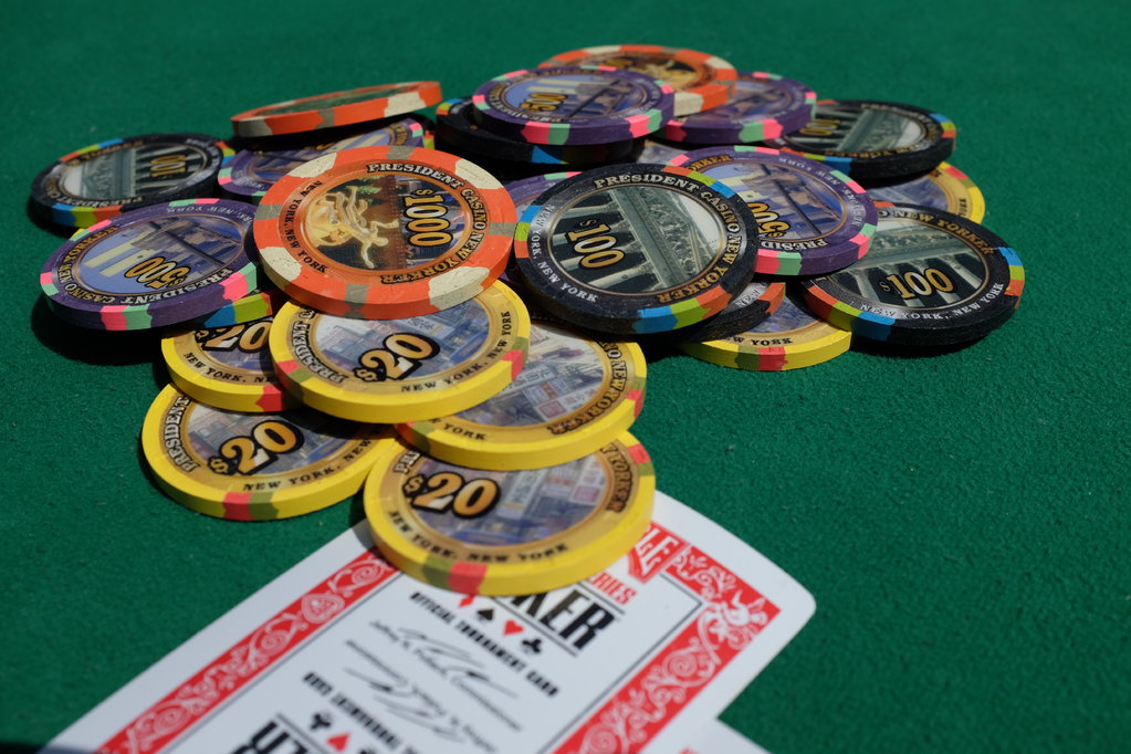 $20 / $100s / $500p / $1,000s