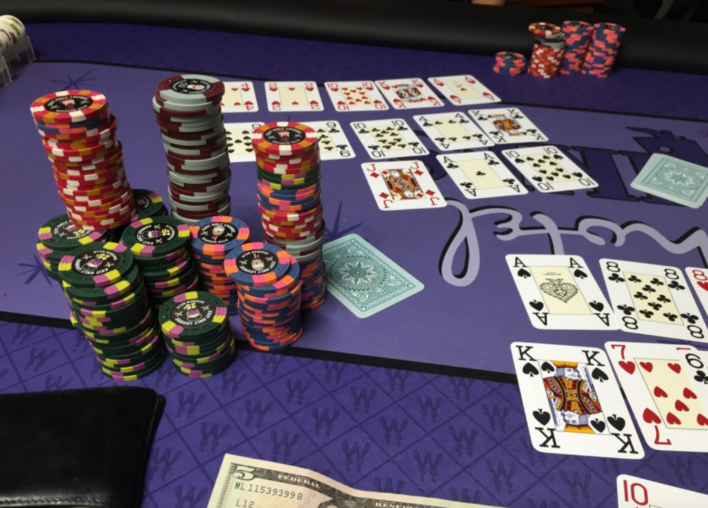 Exit Only cash chips and Chinese Open Face Poker - photo by inca911