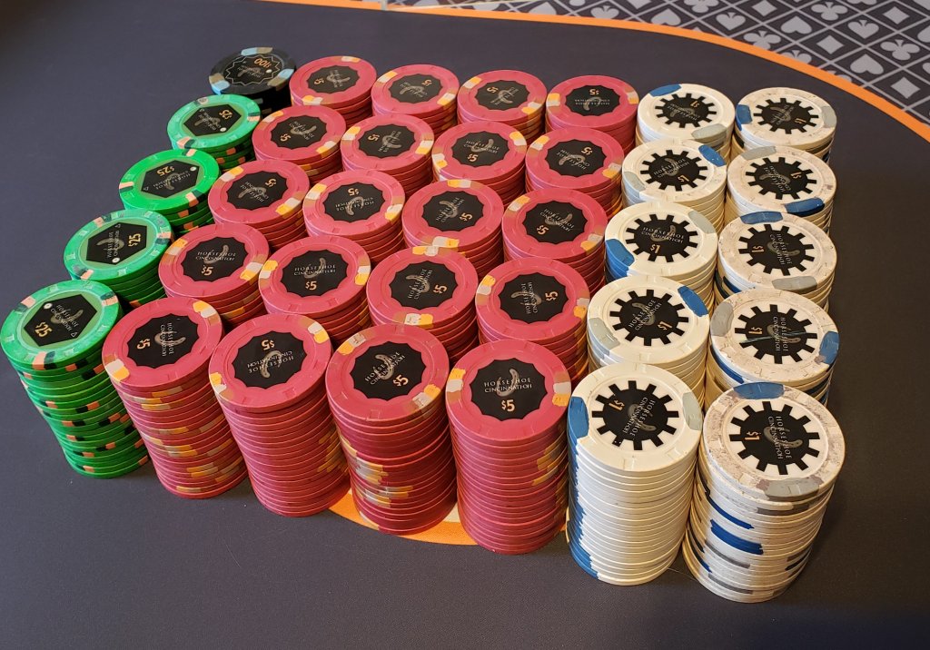 Horseshoe Cincinnati Cash Set