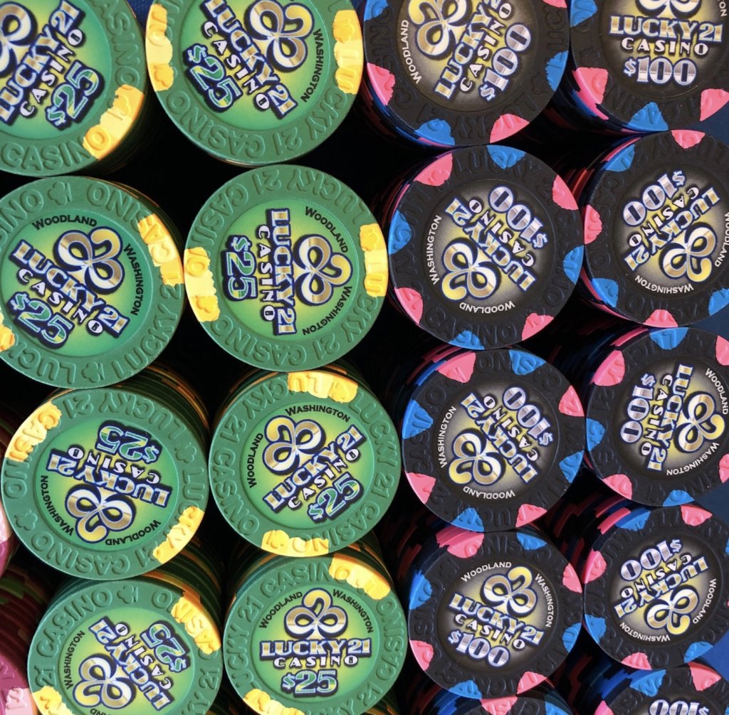 Lucky 21 Casino