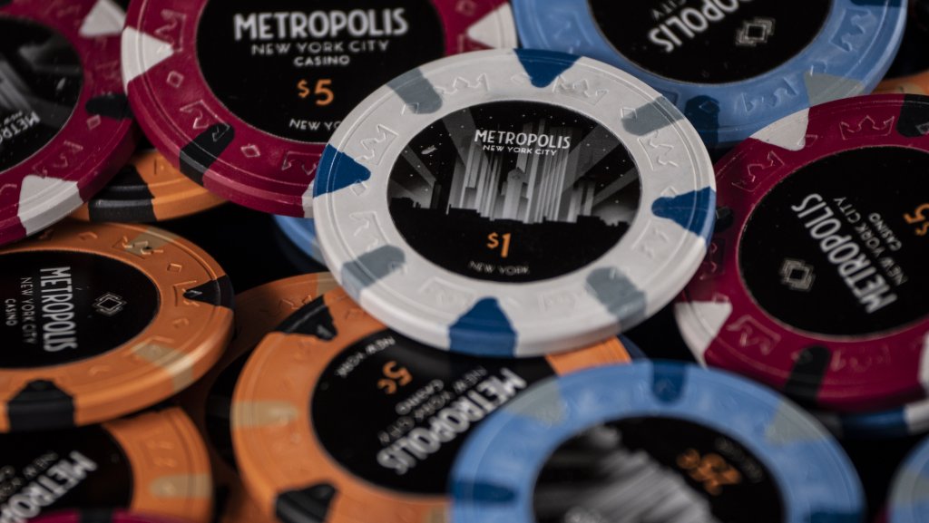Metropolis | $1 Back