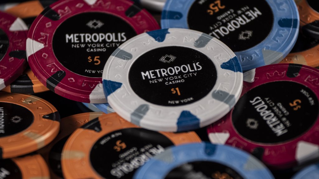 Metropolis | $1 Front