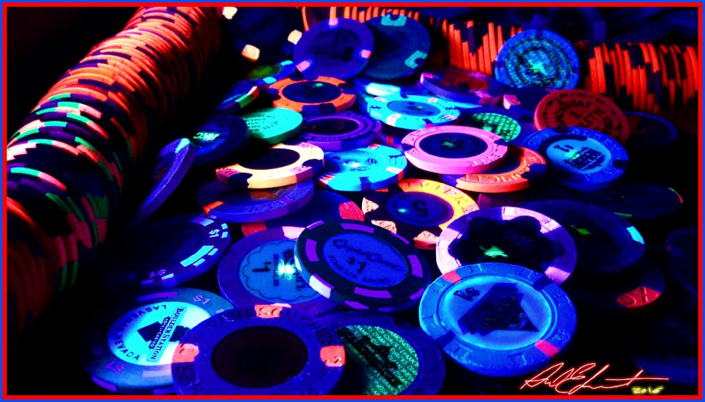 Neon splash pot