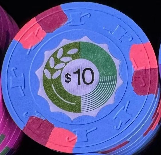 Palais des Congrès $10