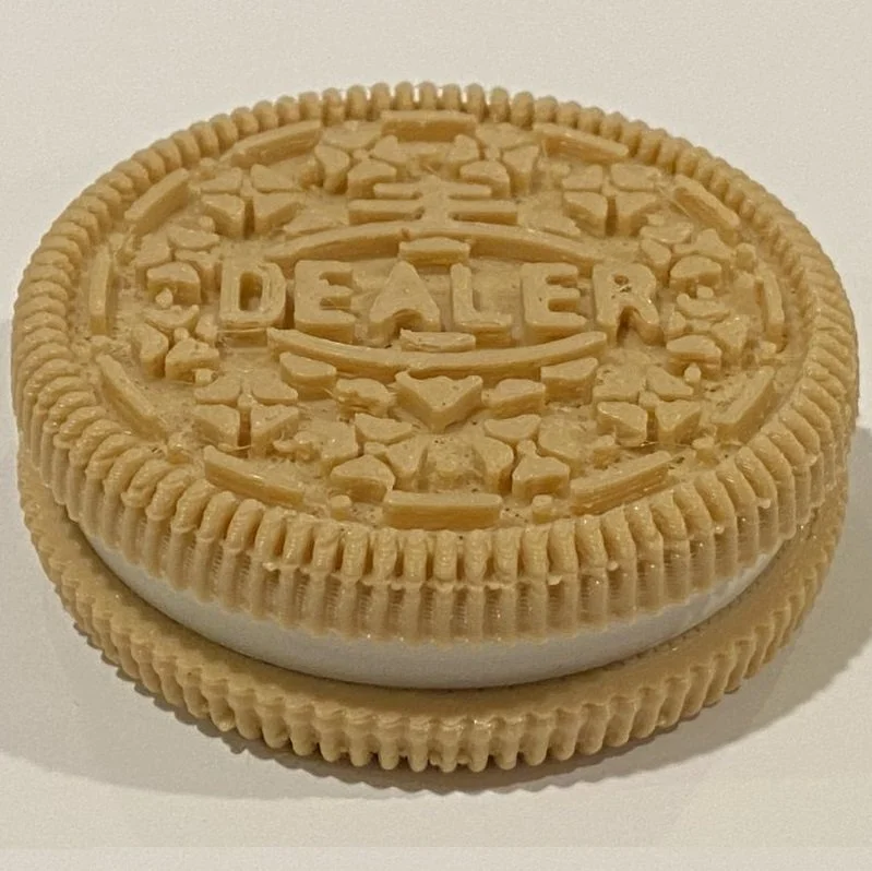 ROUNDERS #8 - TEDDY KGB OREO (3D)